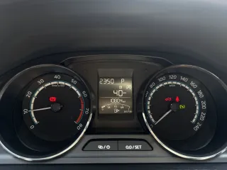 Skoda Kamiq 2023 — фото 41 из 56