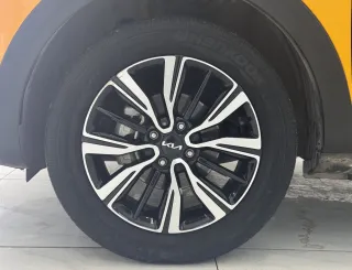 Kia KX3 2022 — фото 11 из 21