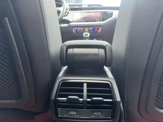 Audi Q3 2021 — фото 18 из 27