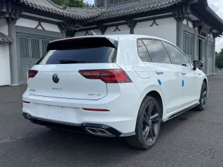 Volkswagen Golf 2022 — фото 6 из 27