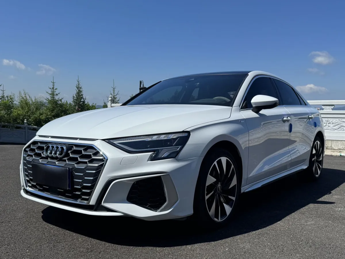 Audi A3L