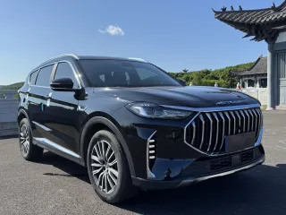Jetour X70 Plus 2023 — фото 3 из 58