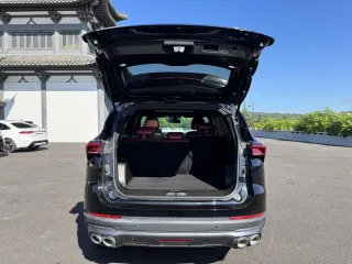 Jetour X70 Plus 2023 — фото 37 из 58