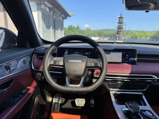 Jetour X70 Plus 2023 — фото 34 из 58