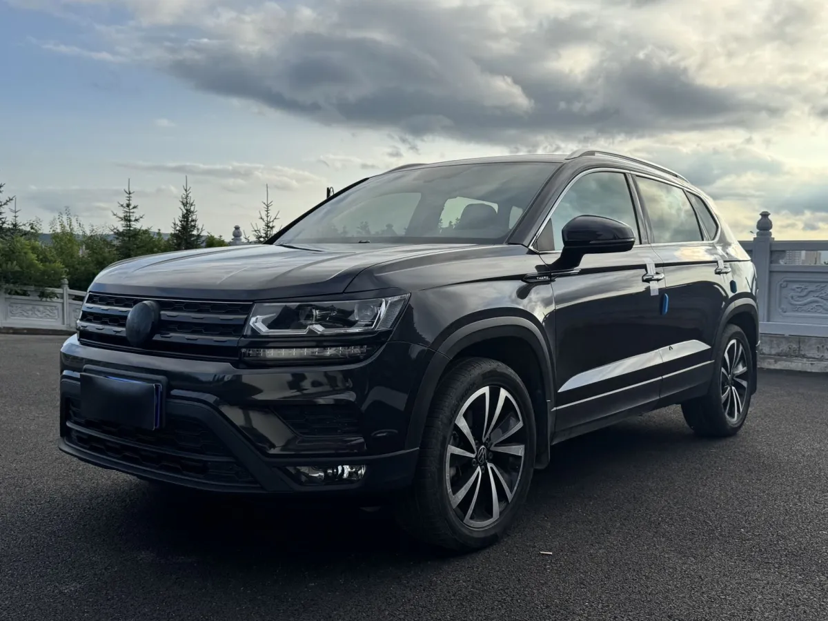 Volkswagen Tharu