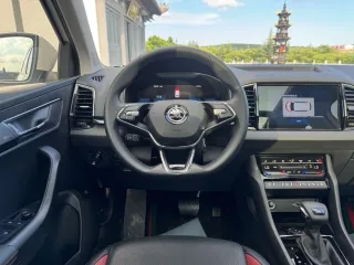 Skoda Karoq 2022 — фото 14 из 36