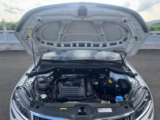 Skoda Karoq 2022 — фото 18 из 36