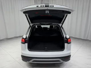 Volkswagen Tayron 2023 — фото 17 из 24