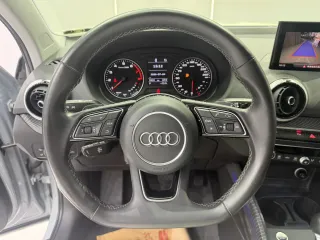 Audi Q2 2022 — фото 9 из 23