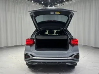 Audi Q2 2022 — фото 14 из 23