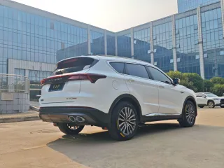Jetour X70 Plus 2023 — фото 19 из 25