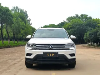 Volkswagen Tharu 2021 — фото 2 из 24