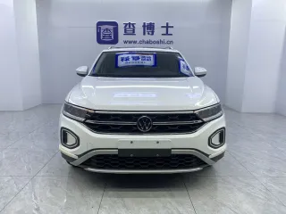 Volkswagen T-Roc 2023 — фото 30 из 41