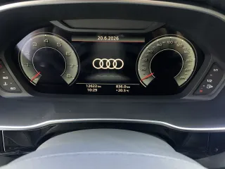 Audi Q3 2023 — фото 3 из 12