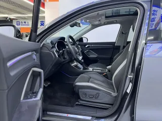 Audi Q3 2023 — фото 6 из 12
