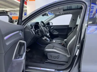 Audi Q3 2023 — фото 12 из 30