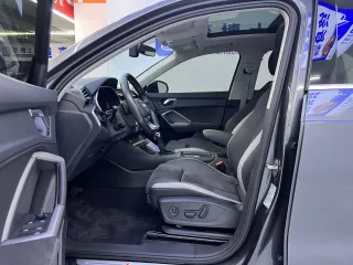Audi Q3 2023 — фото 10 из 30