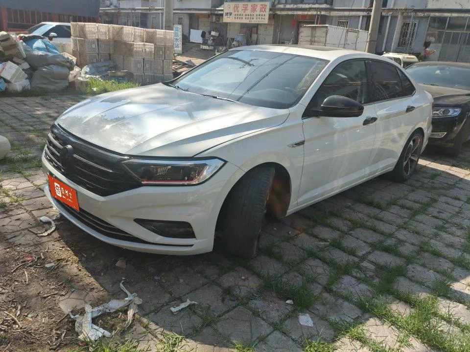 Volkswagen Sagitar