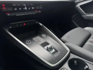 Audi A3 2022 — фото 13 из 27
