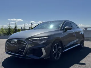 Audi A3 2022 — фото 1 из 28