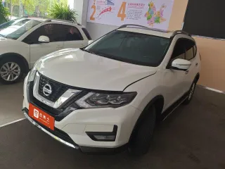 Nissan X-Trail 2022 — фото 1 из 6