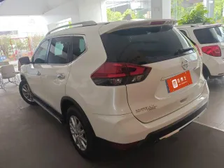 Nissan X-Trail 2022 — фото 3 из 6