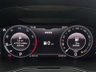 Skoda Superb 2022 — фото 20 из 34
