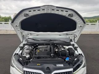 Skoda Superb 2022 — фото 17 из 34