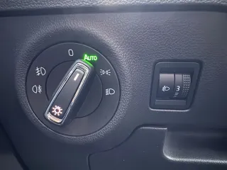 Skoda Karoq 2023 — фото 11 из 58