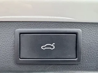 Skoda Karoq 2023 — фото 22 из 58