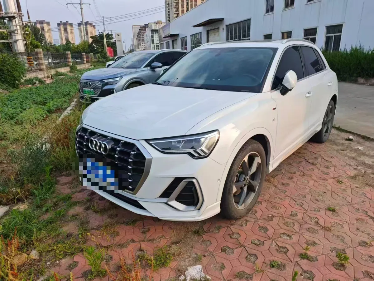 Audi Q3