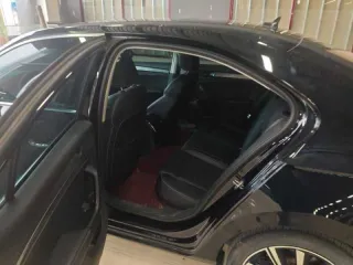Skoda Superb 2023 — фото 6 из 7
