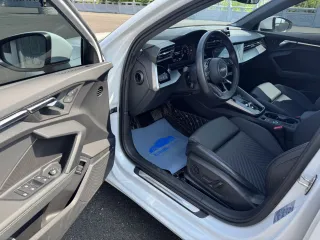 Audi A3 2023 — фото 32 из 41