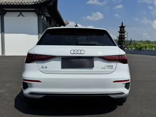 Audi A3 2023 — фото 34 из 41