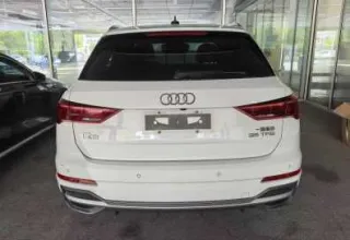 Audi Q3 2022 — фото 2 из 6