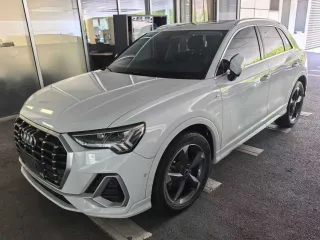 Audi Q3 2022 — фото 1 из 6