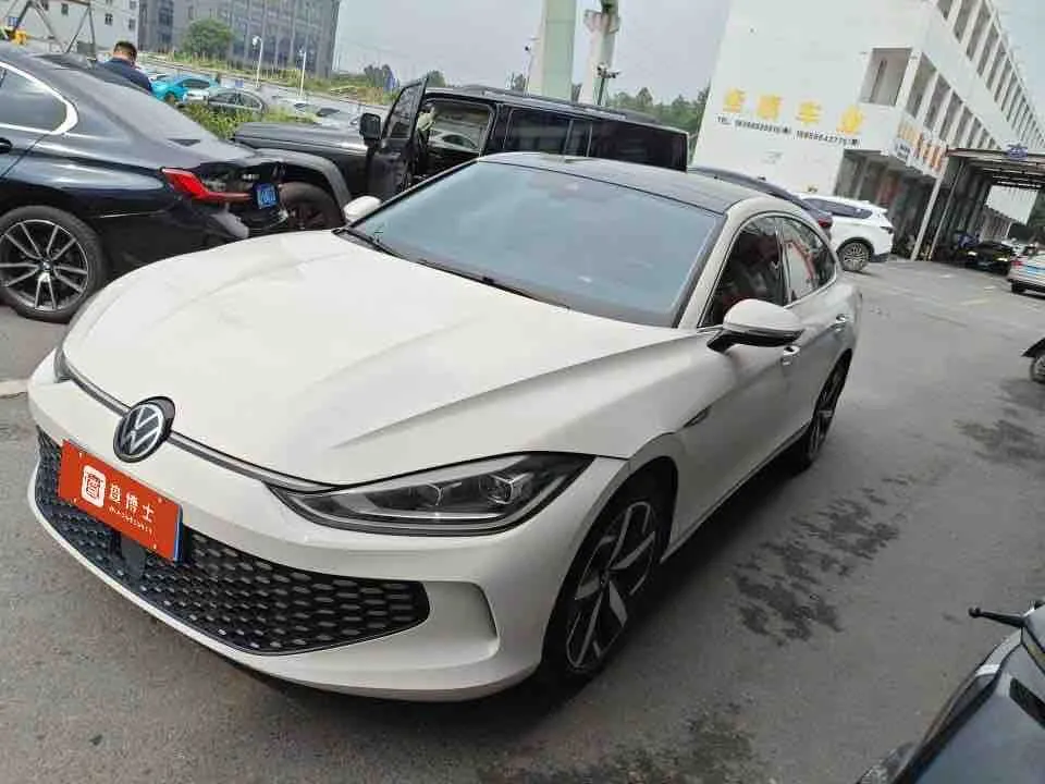 Volkswagen Lamando L