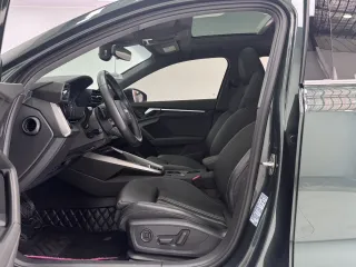 Audi A3 2023 — фото 10 из 25