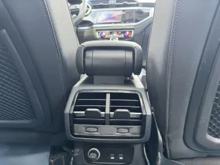 Audi Q3 2022 — фото 18 из 30