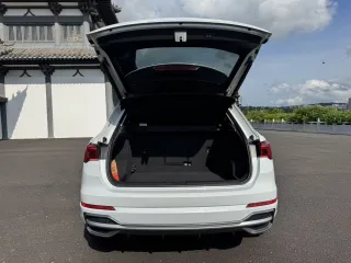 Audi Q3 2022 — фото 20 из 30