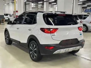 Kia KX3 2022 — фото 2 из 5