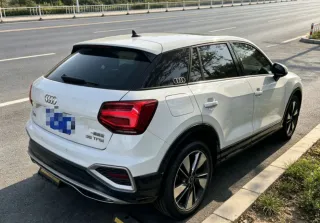 Audi Q2 2021 — фото 2 из 10