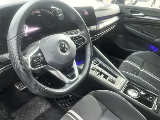 Volkswagen Golf 2022 — фото 8 из 8