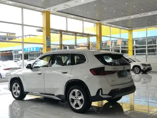 BMW X1 2023 — фото 2 из 17