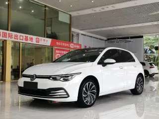Volkswagen Golf 2022 — фото 1 из 9