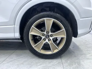 Audi Q2 2022 — фото 16 из 39