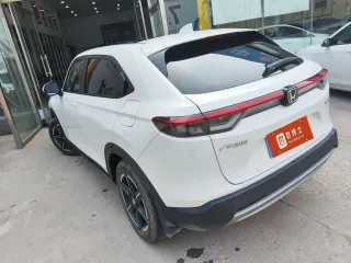 Honda Vezel 2023 — фото 3 из 5