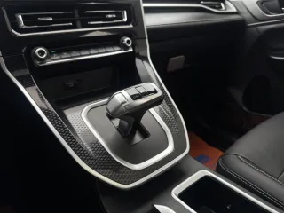 Haval M6 2022 — фото 10 из 26