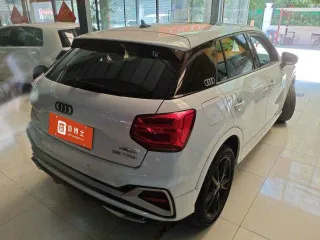 Audi Q2 2022 — фото 2 из 6