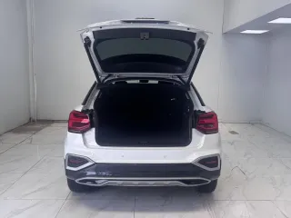 Audi Q2 2022 — фото 34 из 54